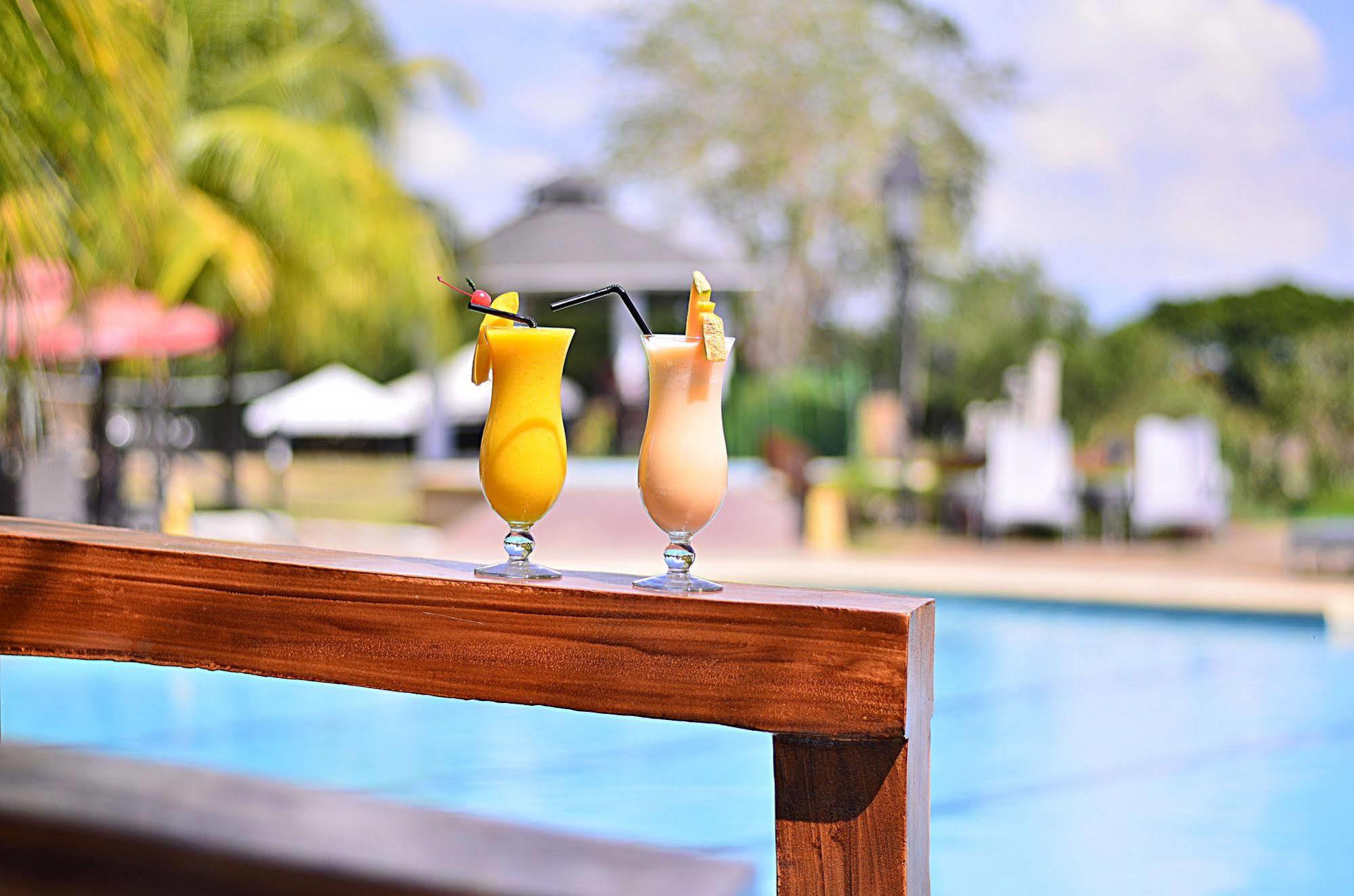 Thunderbird Resorts - Rizal Binangonan Eksteriør bilde